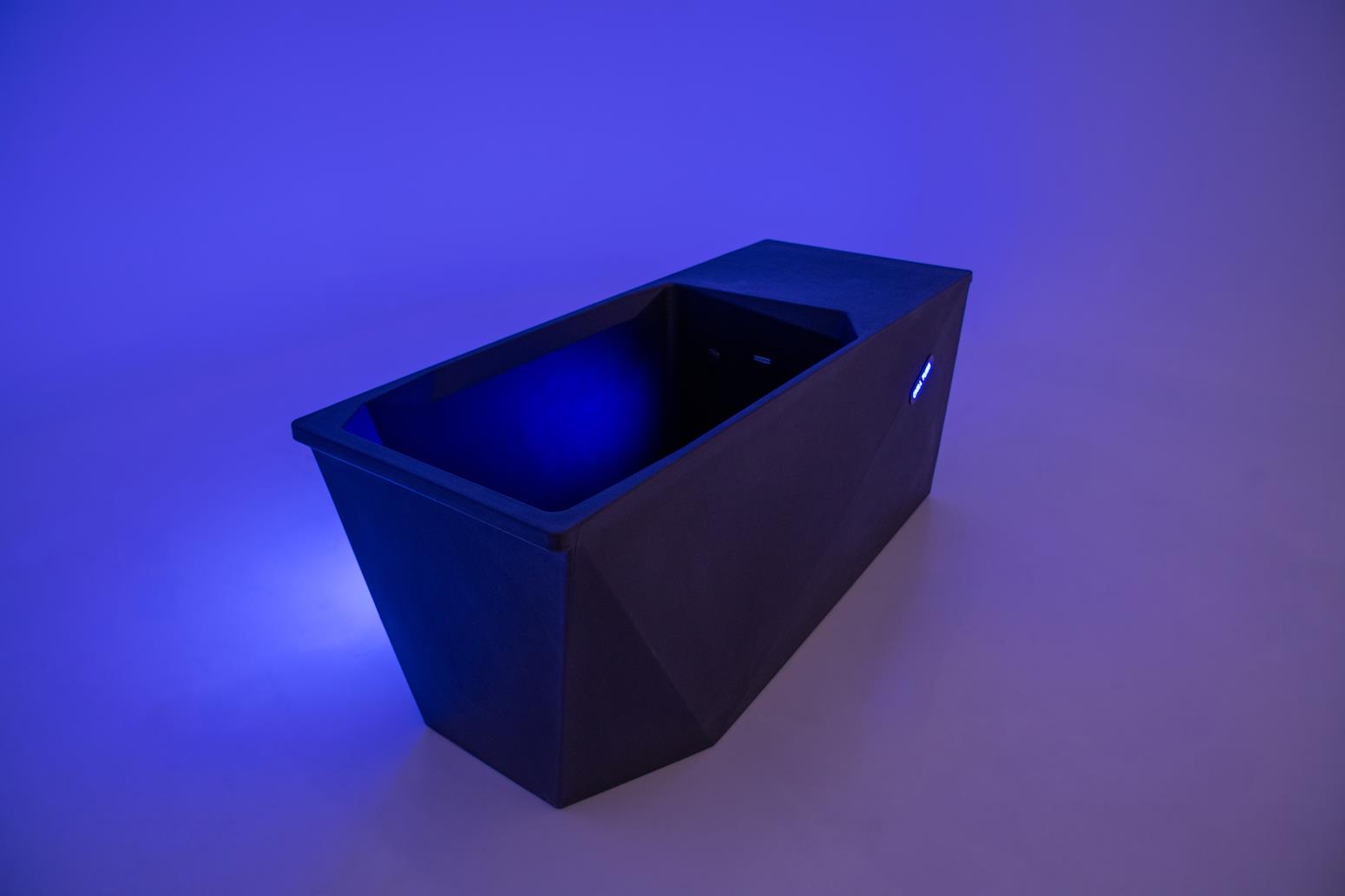 IJsbad - Chill Tub Lite
