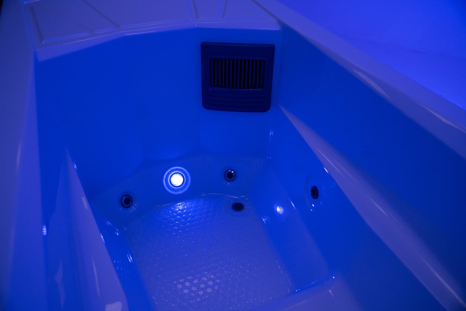 IJsbad - Chill Tub Pro